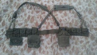 Vintage Korean War U.  S.  M.  C M1 Cartridge Belt W/ Canteen & Suspenders.