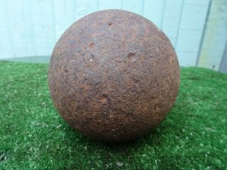 Cast Iron Cannonball From The English Civil War C1640s (5.  5 Kilos)