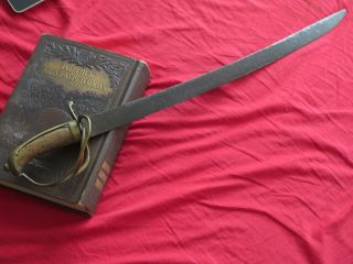 Saber: American Revolutionary War Hanger - Sword: Possibly Dutch: 1760 - 1785 2