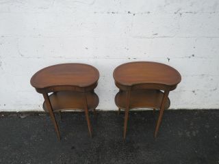 1940s Mahogany Kidney Shape Distressed Side End Tables Nightstands 9127 11