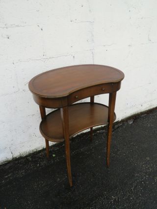 1940s Mahogany Kidney Shape Distressed Side End Tables Nightstands 9127 4