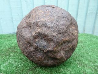 Cast Iron Cannonball From The English Civil War C1640s (12 Kilos)