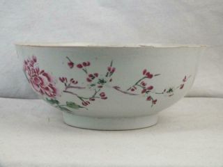 EARLY 18TH C CHINESE PORCELAIN FAMILLE ROSE FLORAL BOWL 2