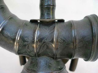 Fine 19th Century Signed Chinese Bronze Smoker ' s Tobacco Pipe. 6