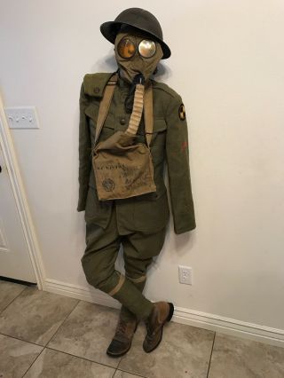 Wwi Us Uniform 35th Division Grouping,  Painted Helmet,  Gas Mask And Bag Mg Pt