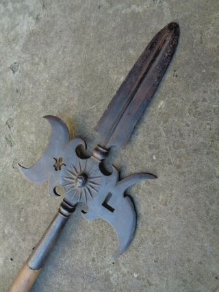 1750 - 90 ANTIQUE FRENCH HALBERD Fleur - de - lis POLE - ARM SPEAR AXE PIKE no sword 12