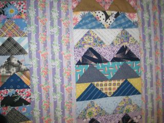Antique FLYING GEESE Quilt Top - Vintage 1910s 1920s Hand Pieced Cotton shirting 6