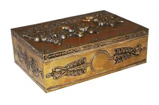 German Hanau 800 Silver Repousse Box w.  Napoleonic Motifs Johann S Kurz Co.  (Rox) 5