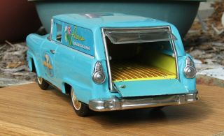 VINTAGE TIN FRICTION BANDAI 1956 FORD SEDAN DELIVERY (12 inch - 30 cm) 7