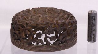 19th Century Chinese Qing Dynasty Carved Hardwood Cover For Vase Or Ginger Jar