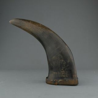 Antique American Colonial Buffalo Horn Scrimshaw Powder Flask,  Circa 1720.