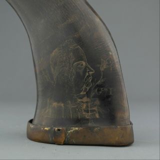 Antique American Colonial Buffalo Horn Scrimshaw Powder Flask,  Circa 1720. 6