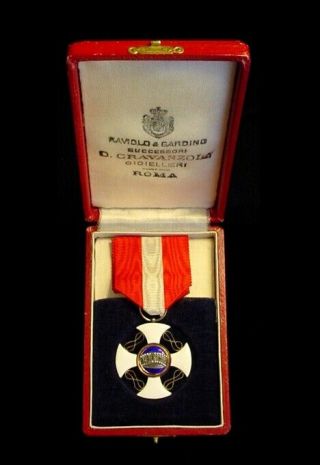 Wwii Italian Order Of The Crown Of Italy Medal - 5cl W/ Case