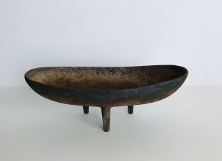 Antique Tripod Footed Cast Iron Oval Bowl Dish Cauldron Rustic Primitive Decor