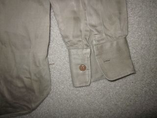 Vintage WWII US Army Officer ' s regulation khaki cotton shirt w/ epaulets 5