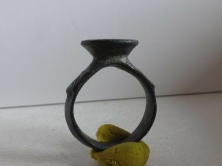Roman Ancient bronze Ring 1 - 3 AD. ,  7,  62 g/ 28 - 19 m 3