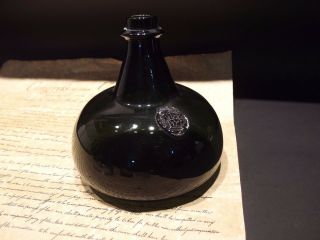 8 " Antique Vintage Style Colonial Black Glass Blown Onion Bottle (green)