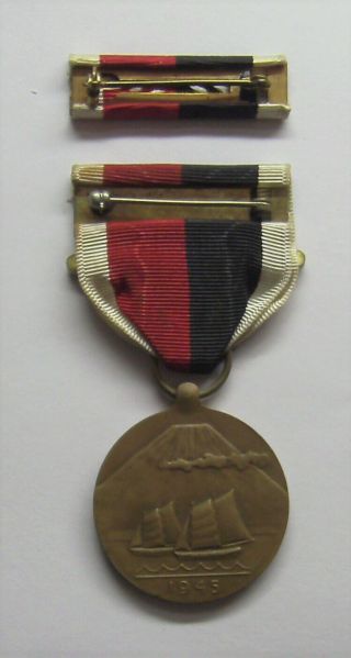 VINTAGE 1947 WW II Army of Occupation Medal Set with GERMANY BAR 3