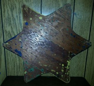 VINTAGE AMERICAN FOLK ART HAND CARVED PAINTED MULTI COLORED WOOD STAR GAMEBOARD 2