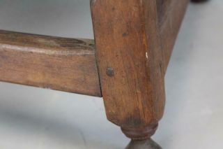 GREAT EARLY 18TH C WILLIAM AND MARY OVAL TOP STRETCHER BASE TAVERN TABLE 11