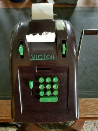 Victor Adding Machine,  Bakelite Case With Green Buttons,  Crank Operation