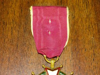 Korean War Legion of Merit Medal Plaque,  Named: Capt.  Lloyd Dessaint USAF (C37) 2