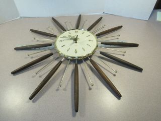 Vintage Lux Wall Clock - Mid - Century,  Starburst 8 - Day Wind Up