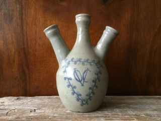 Rare Edo Period Stoneware Tulip Vase Bottle V.  O.  C.  Dutch East India Company