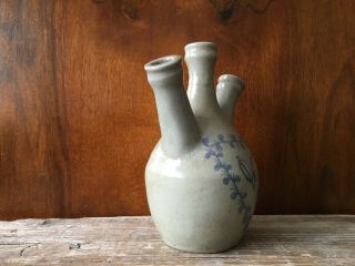 Rare Edo Period Stoneware Tulip Vase Bottle V.  O.  C.  Dutch East India Company 3