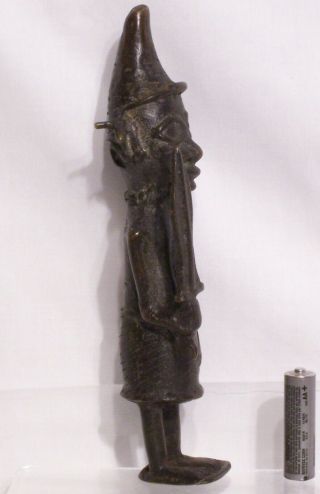 Very old Benin cast bronze figure of a warrior with large sword 6