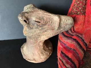 Old Papua Guinea Chanbri Lake Pottery Figurine / Pot Holder …beautiful.