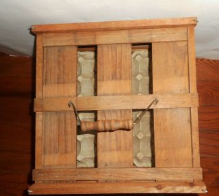 ANTIQUE VINTAGE Wooden Egg Crate W/ Inserts Twin Brooks Farm Garland Maine 2