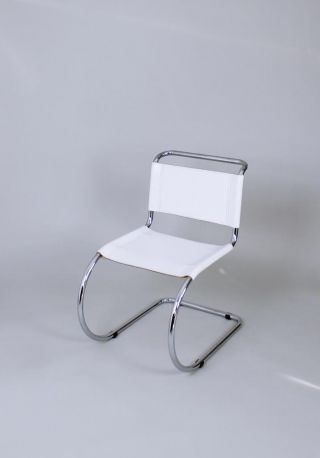 Bauhaus Classic MR 10 Chairs by Ludwig Mies van der Rohe Germany 1980 ' s 10