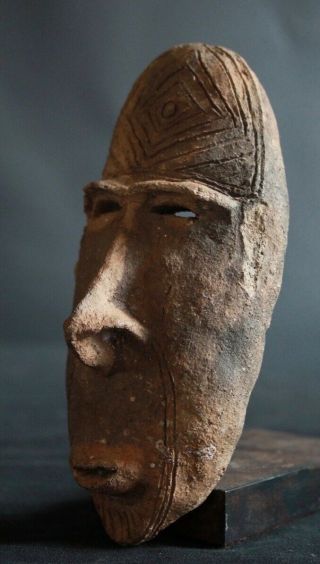 Amulet mask,  terracotta,  Panitem,  Pora Pora culture 5
