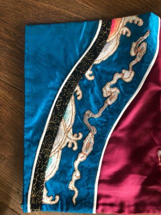 Chinese embroidered silk robe 3