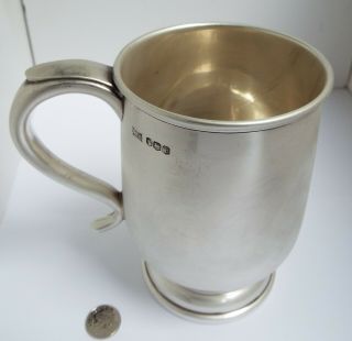 LARGE HEAVY ENGLISH ANTIQUE 1969 STERLING SILVER PINT TANKARD 10