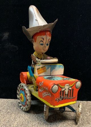 Vintage Wind Up Tin Toy " Rodeo Joe " Crazy Car Jeep Unique Art Mfg.  Co.