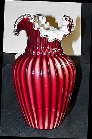 Antique Stevens & Williams Striped Cased Cranberry Ruffled Top 8 3/4 Table Vase