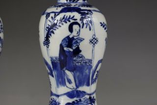 19th century,  A blue & white chinese porelain vases 6
