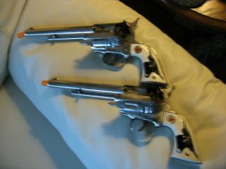 toy cap guns hubley cowboy 2 gun set with holster 4