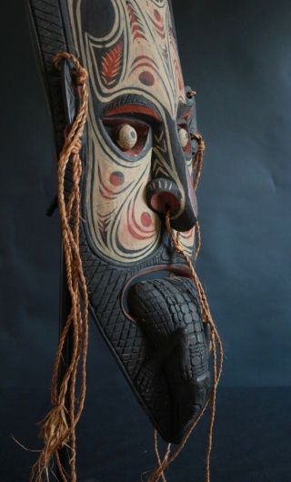 Spirit mask with crocodile - Iatmul - Middle Sepik - Papua 2