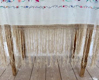 Stunning Vintage Embroidered Ivory Silk Piano Shawl Tablecloth 6