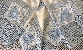 Vintage Linen Profusely Embroidered Tablecloth Stunning Cut Work & Roses 4
