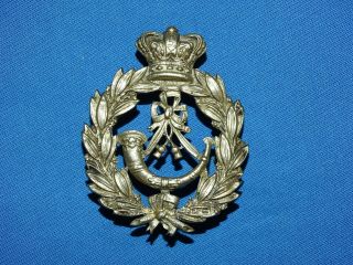 Wwi - Wwii British Cap Hat Badge,  Helmet Plate,  Light Infantry (23)