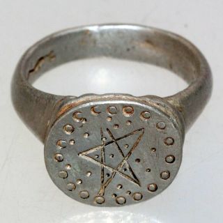 Wearable Roman Silver Ring With Pend - Alpha Depiction Ca 200 - 400 Ad