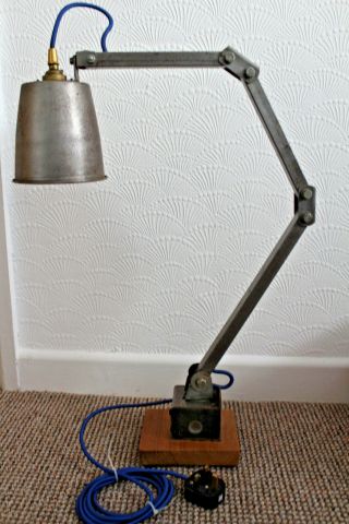 Vintage 1950s Memlite Industrial Machinist Lamp Three Arm Anglepoise Light