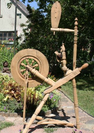 Antique Primitive Wooden Spinning Wheel,  19th Cent.