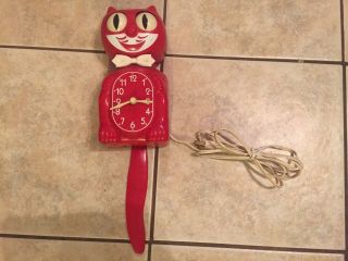 Vintage Red Electric Kit Kat Klock Cat Clock For Rebuild Repair Or Parts D8