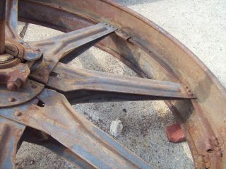 Antique Giant 5 ' Steel Wheel Grist Mill Pulley Vintage Steampunk Wythe Co.  Table 4