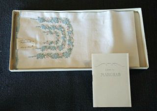 1950 Marghab Linen Hand Towel White Rose Arbour Pattern
